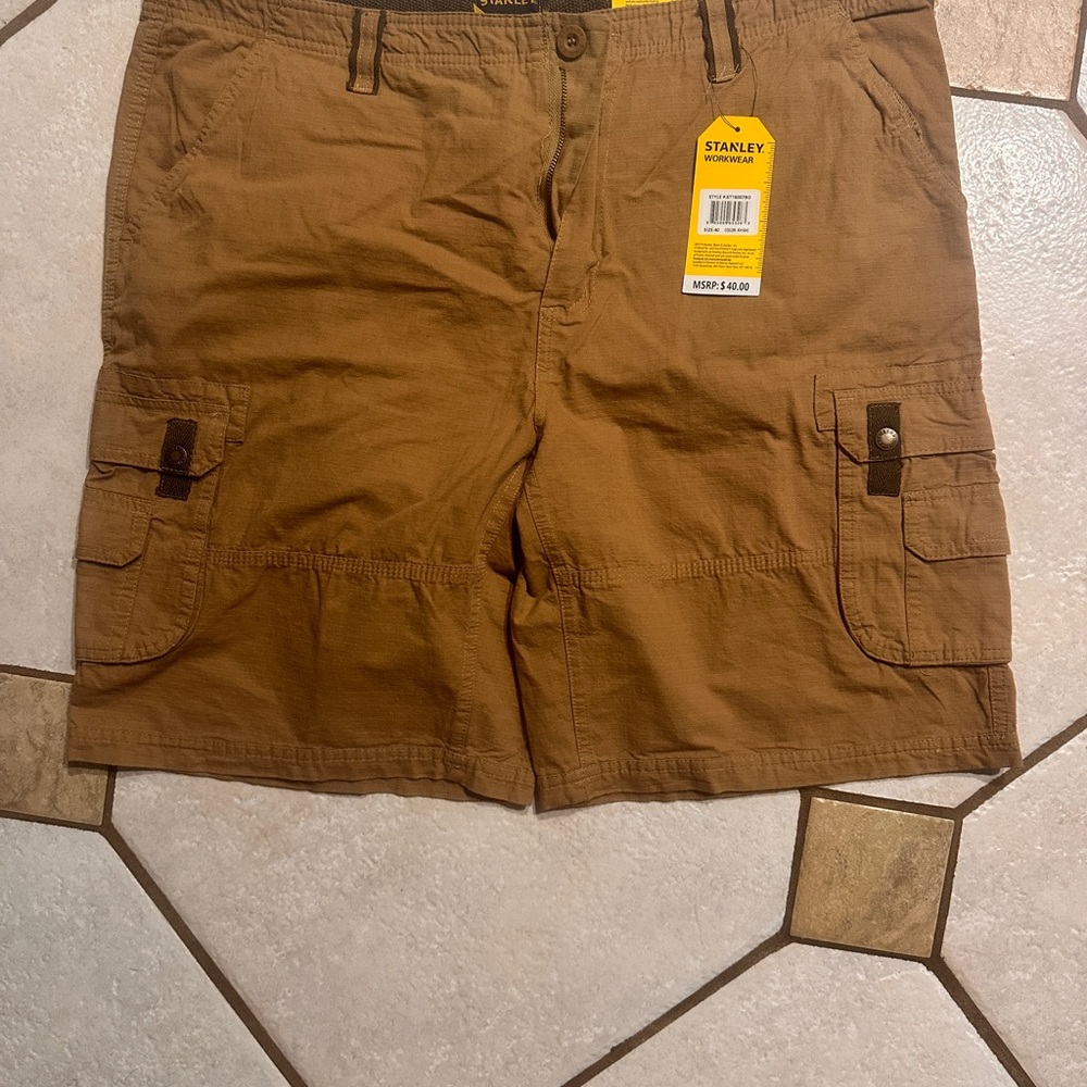 Stanley Men's Tan Cargo Shorts